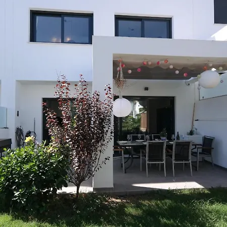 Los Mangos, * Nerja